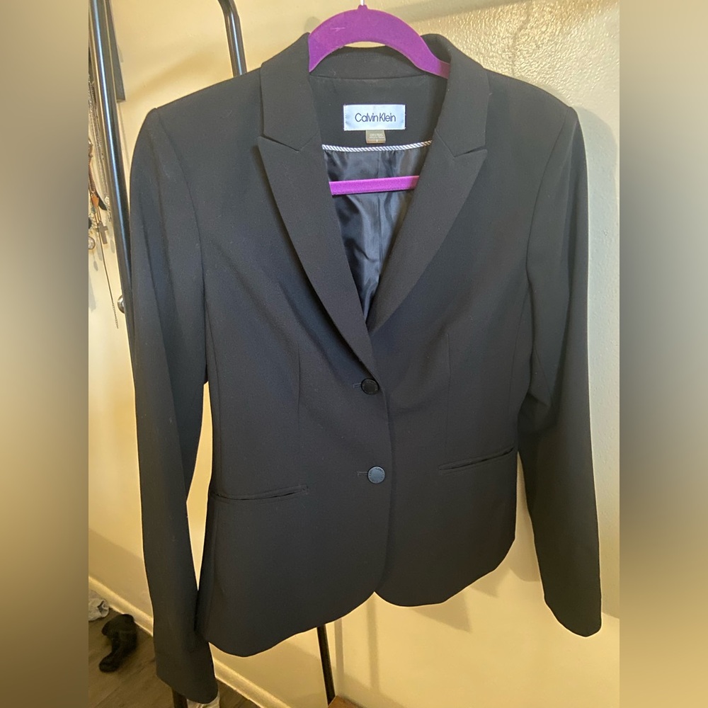 Calvin Klein Black Tailored Blazer with Notched Lapels